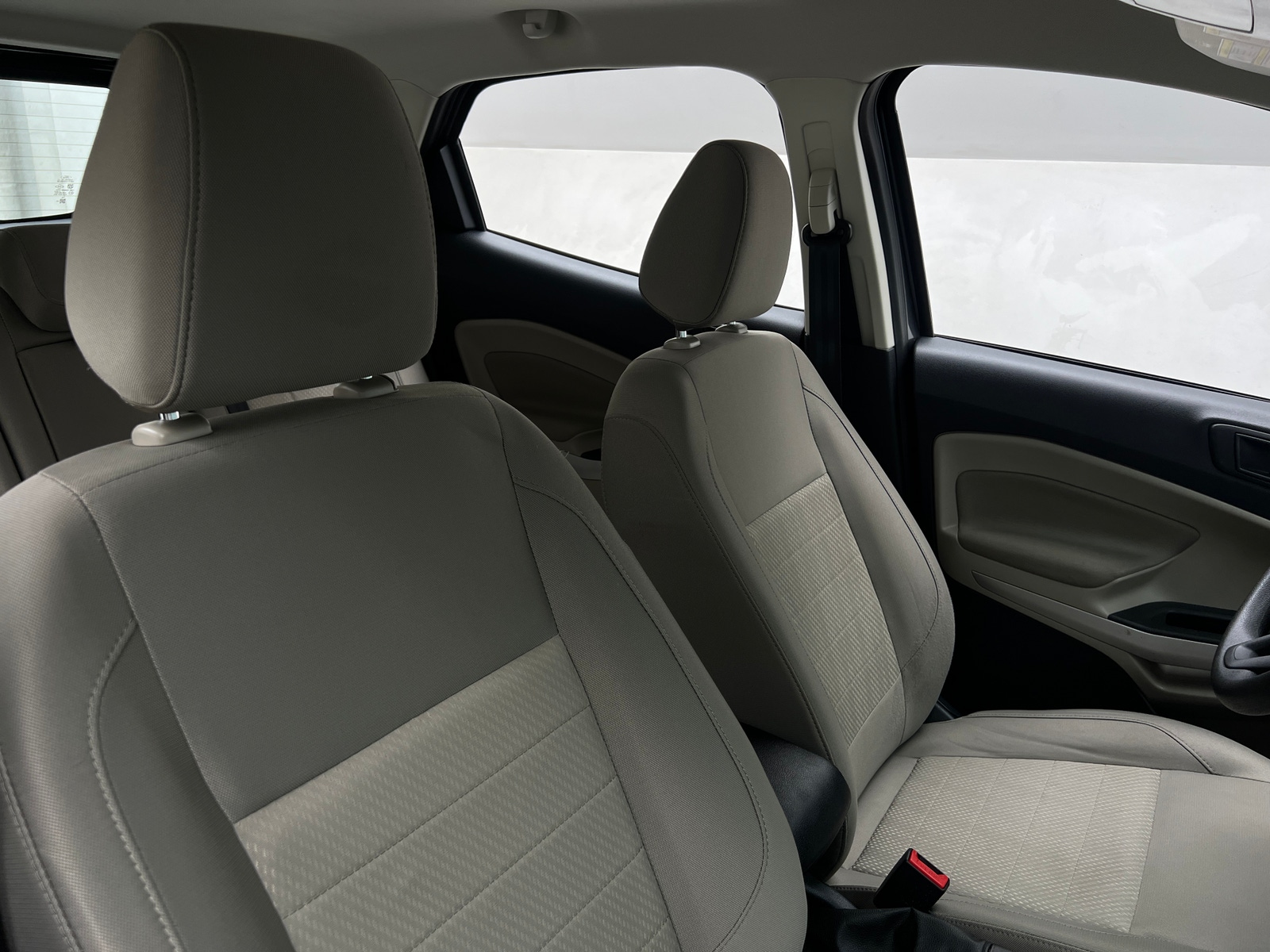 Thumbnail: 2020 Ford EcoSport - 2