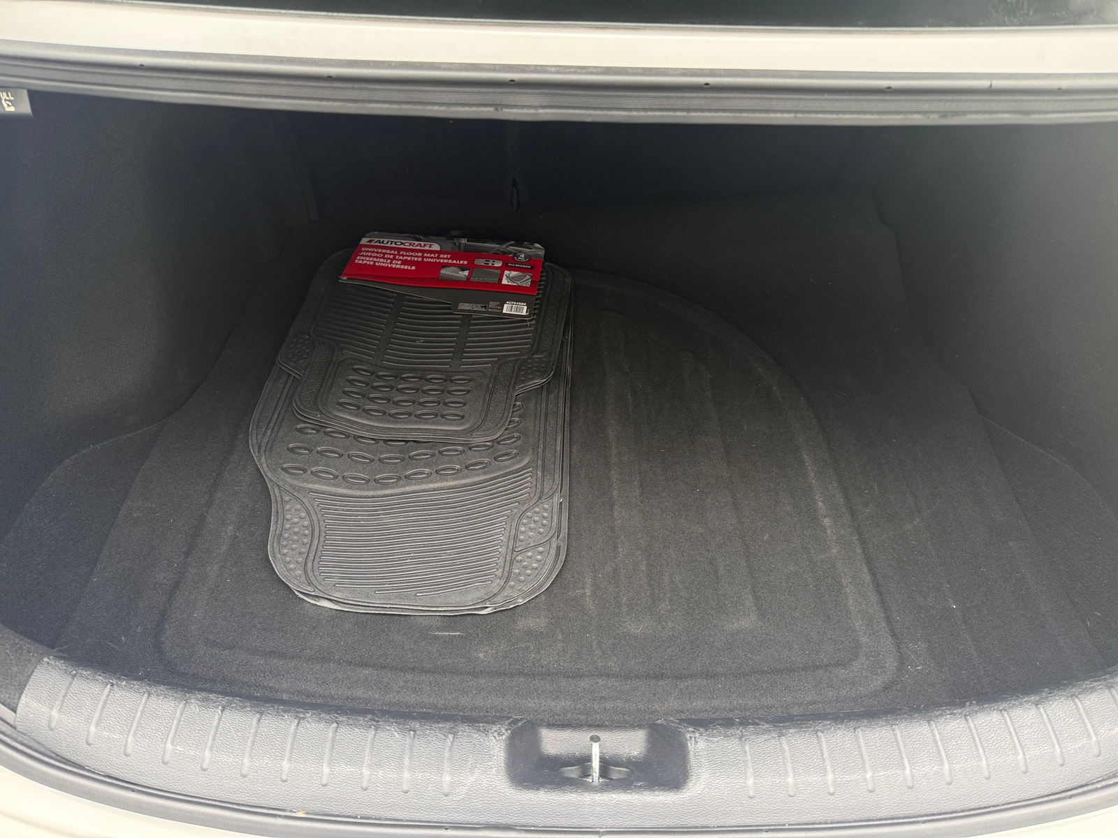 Thumbnail: 2024 Kia Forte - 7