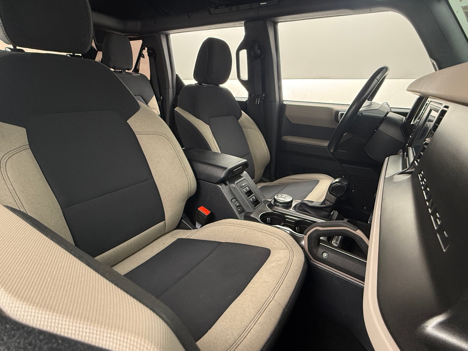 Thumbnail: 2022 Ford Bronco - 2