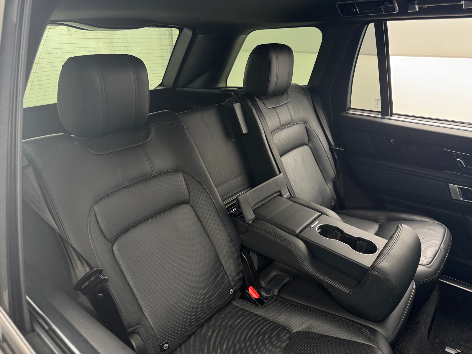 Thumbnail: 2020 Land Rover Range Rover - 5