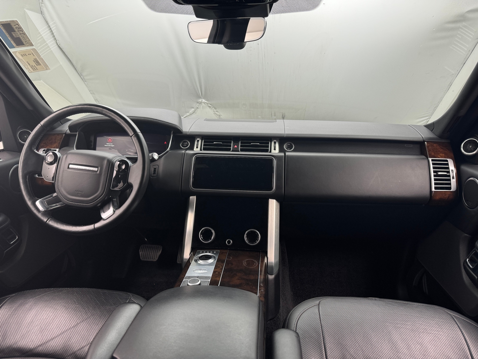 Thumbnail: 2020 Land Rover Range Rover - 2