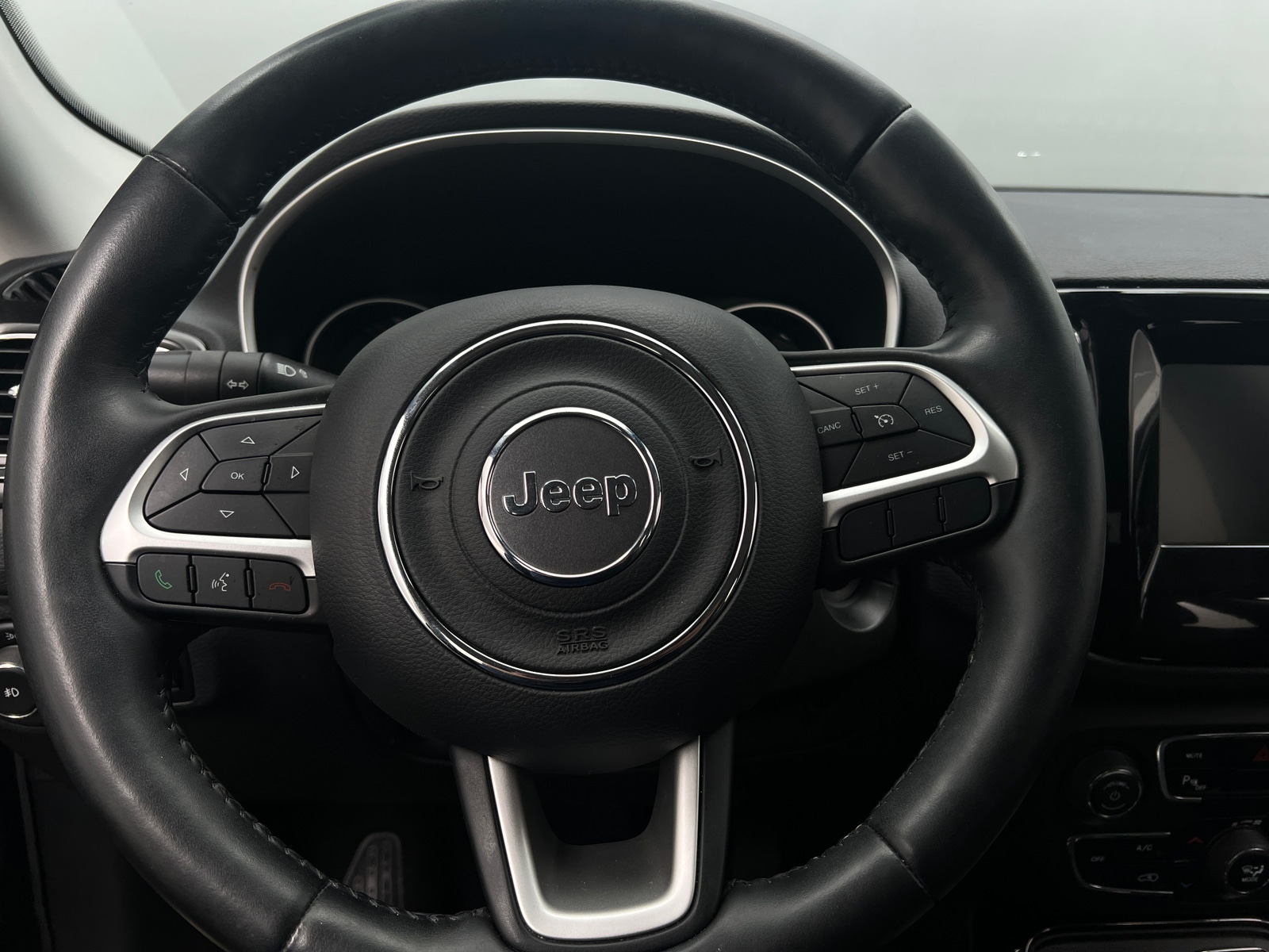 Thumbnail: 2018 Jeep Compass - 5