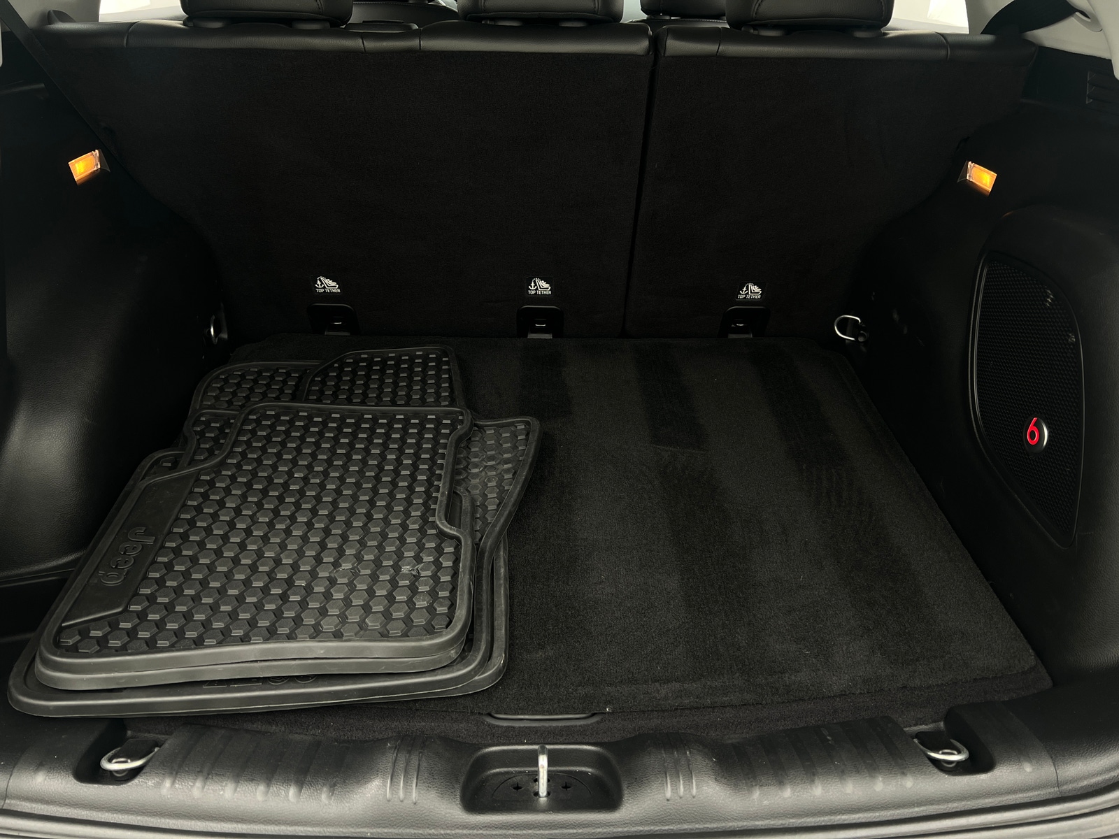 Thumbnail: 2018 Jeep Compass - 7