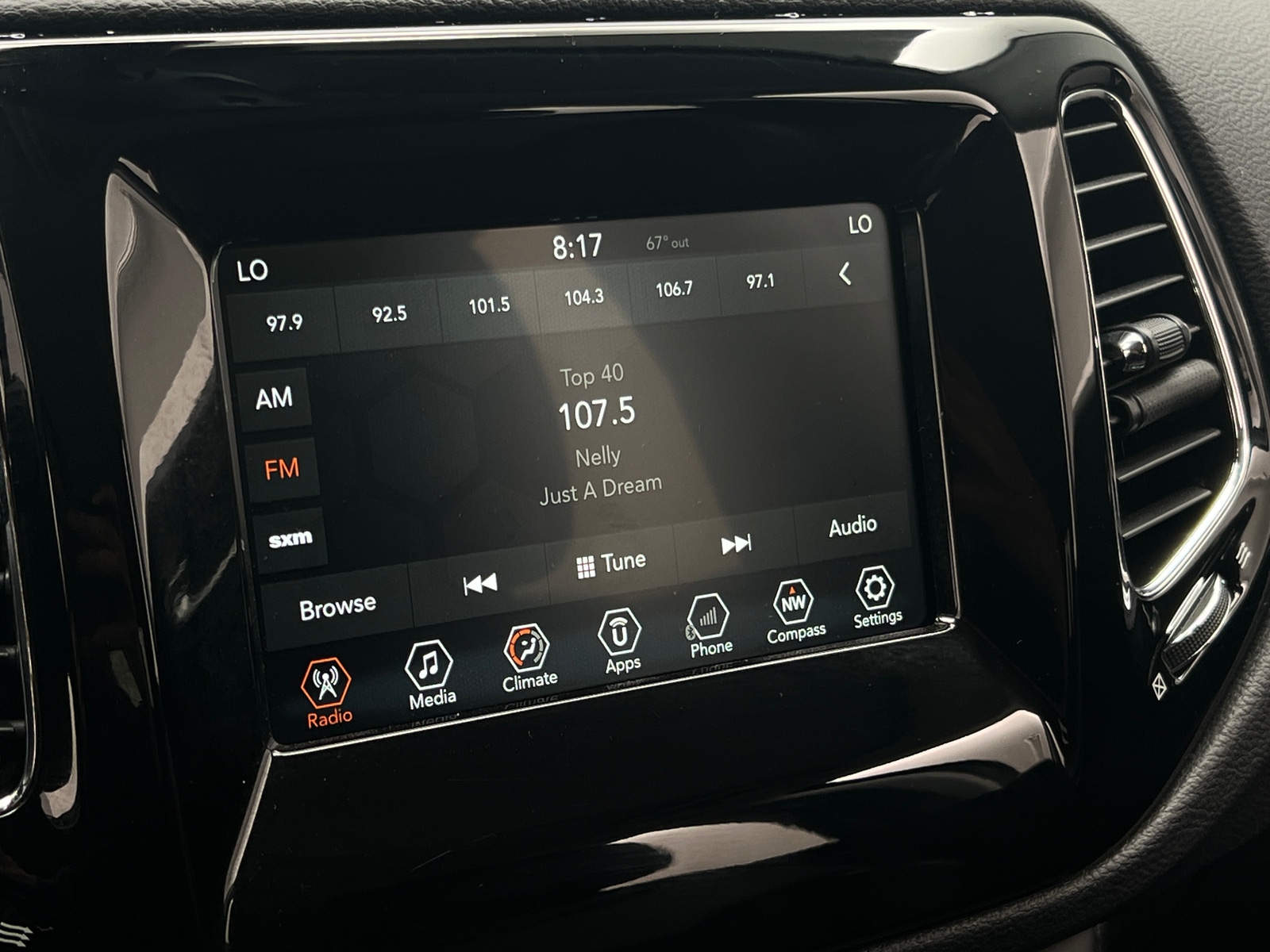 Thumbnail: 2018 Jeep Compass - 4