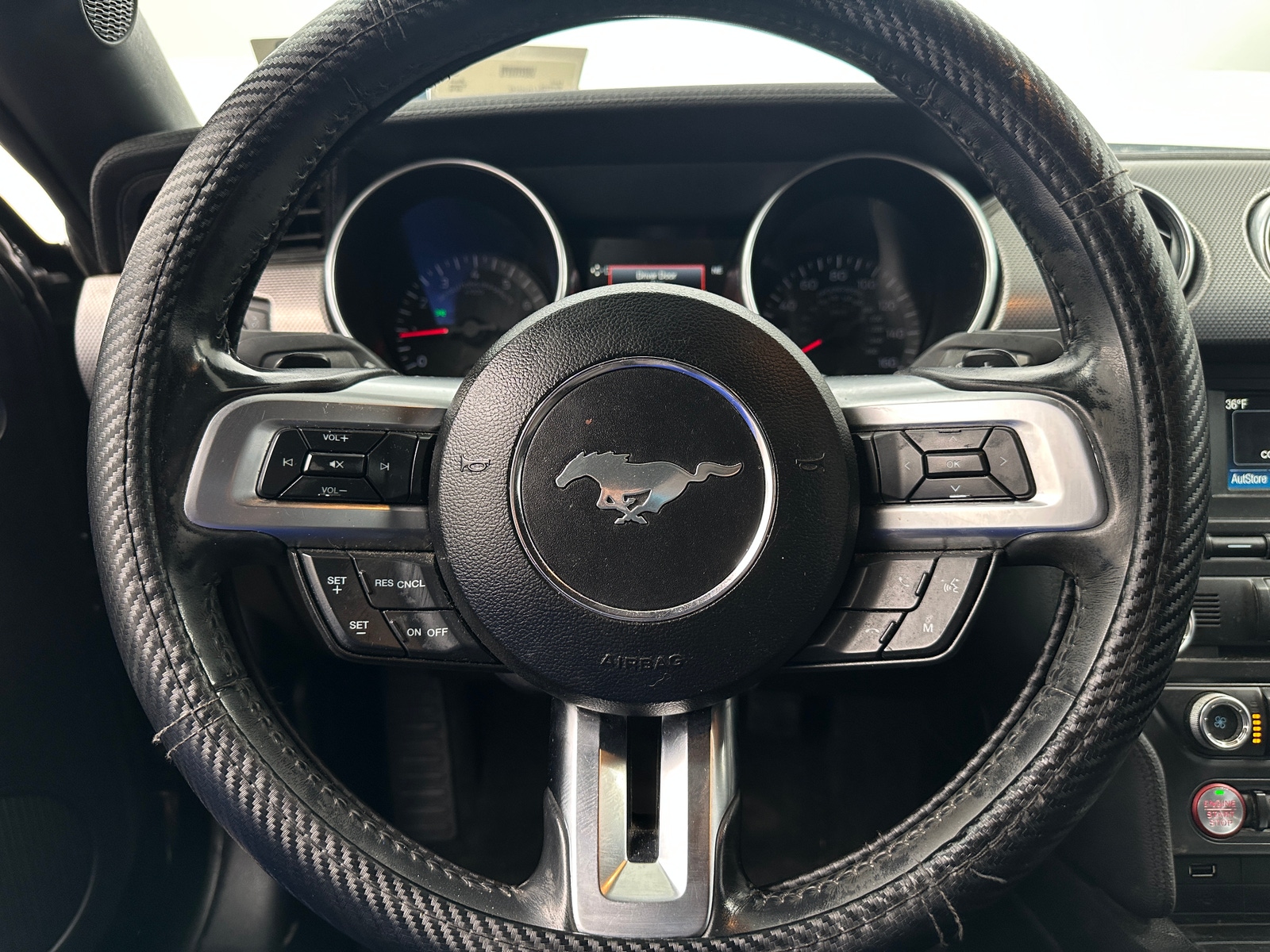 Thumbnail: 2018 Ford Mustang - 4