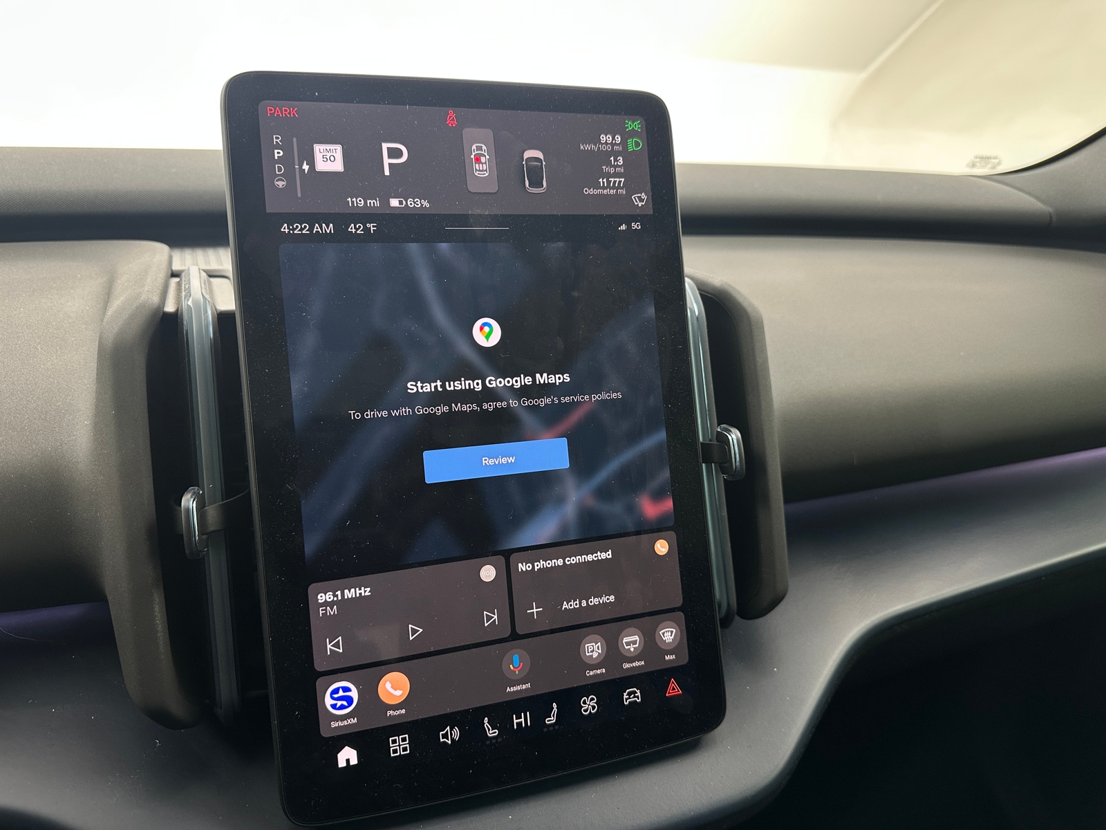 Thumbnail: 2025 Volvo EX30 - 4