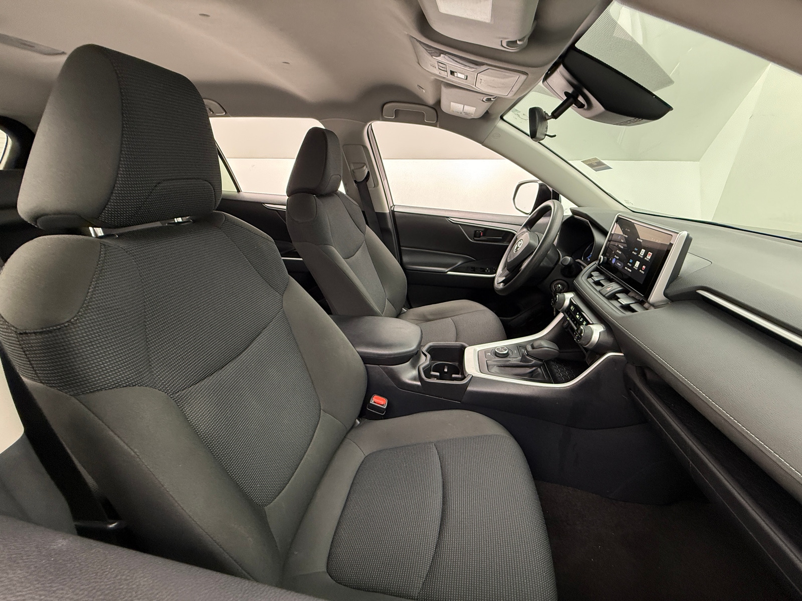 Thumbnail: 2025 Toyota RAV4 - 2