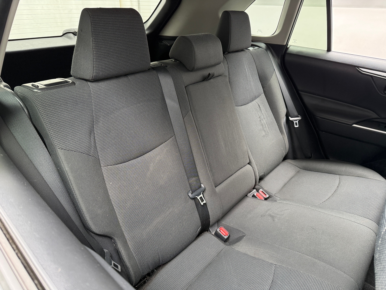 Thumbnail: 2019 Toyota RAV4 - 6