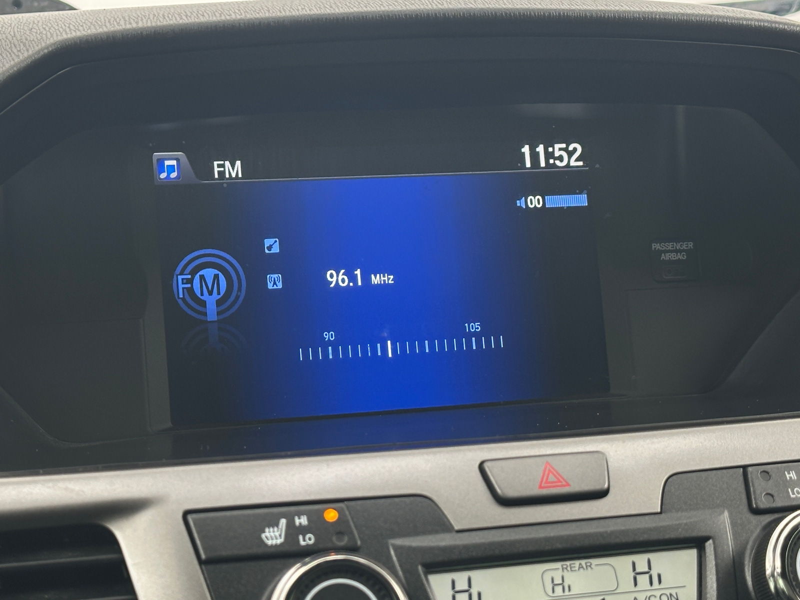 Thumbnail: 2016 Honda Odyssey - 3