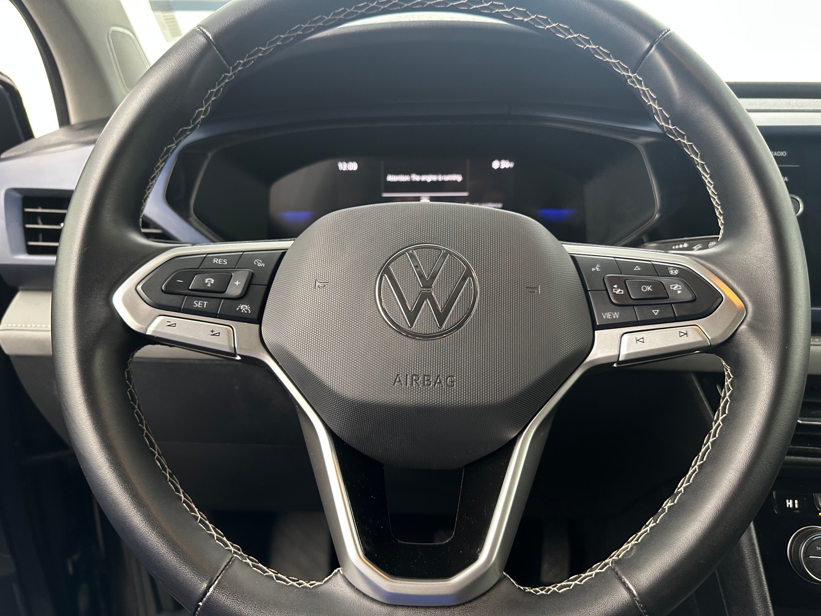 Thumbnail: 2024 Volkswagen Taos - 4