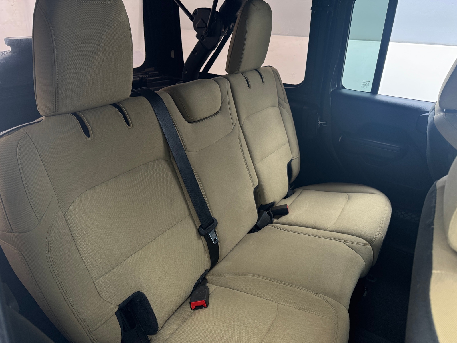 Thumbnail: 2021 Jeep Wrangler - 6