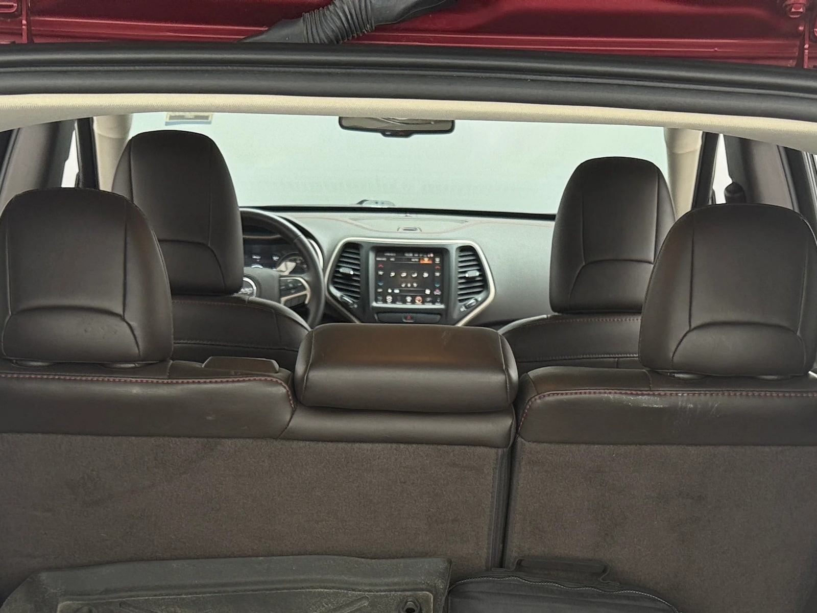 Thumbnail: 2016 Jeep Cherokee - 6