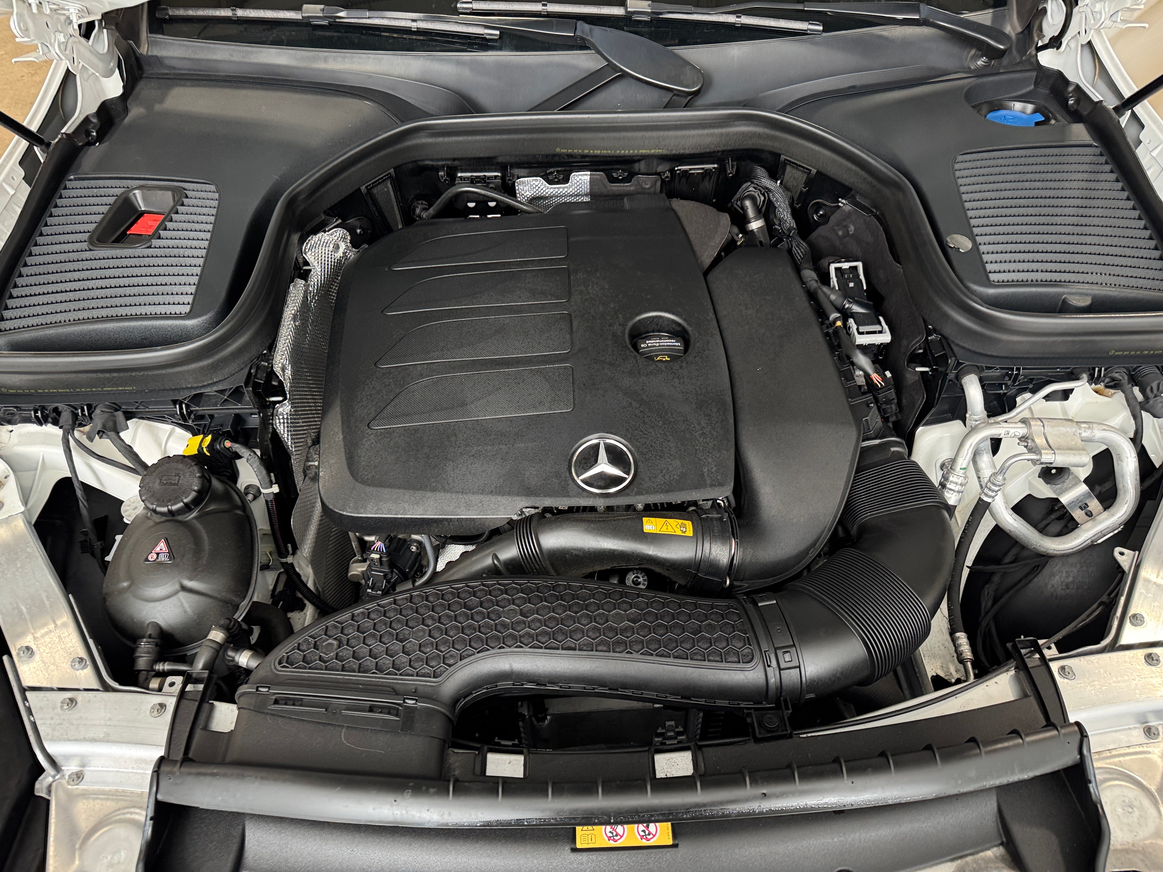 2022 Mercedes-Benz GLC