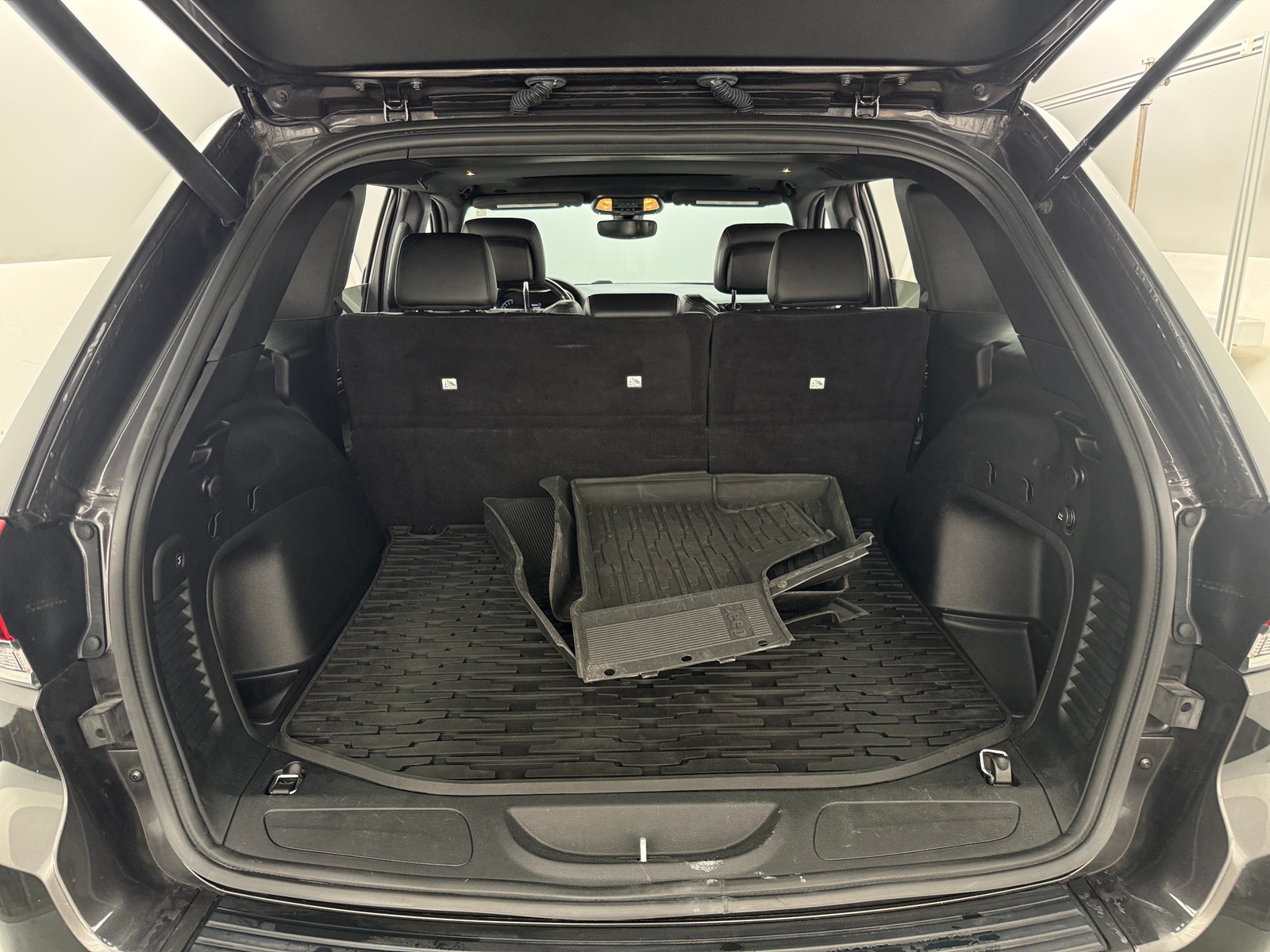 Thumbnail: 2021 Jeep Grand Cherokee - 6