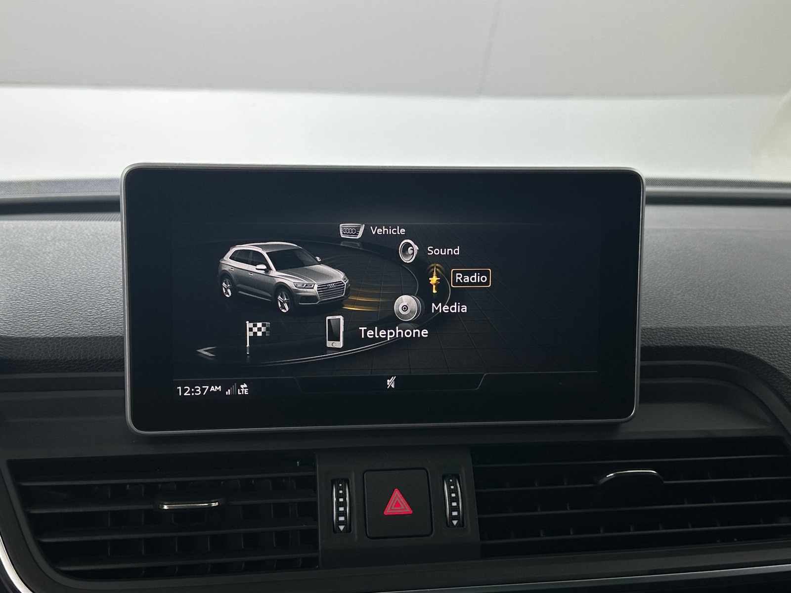 Thumbnail: 2018 Audi Q5 - 3