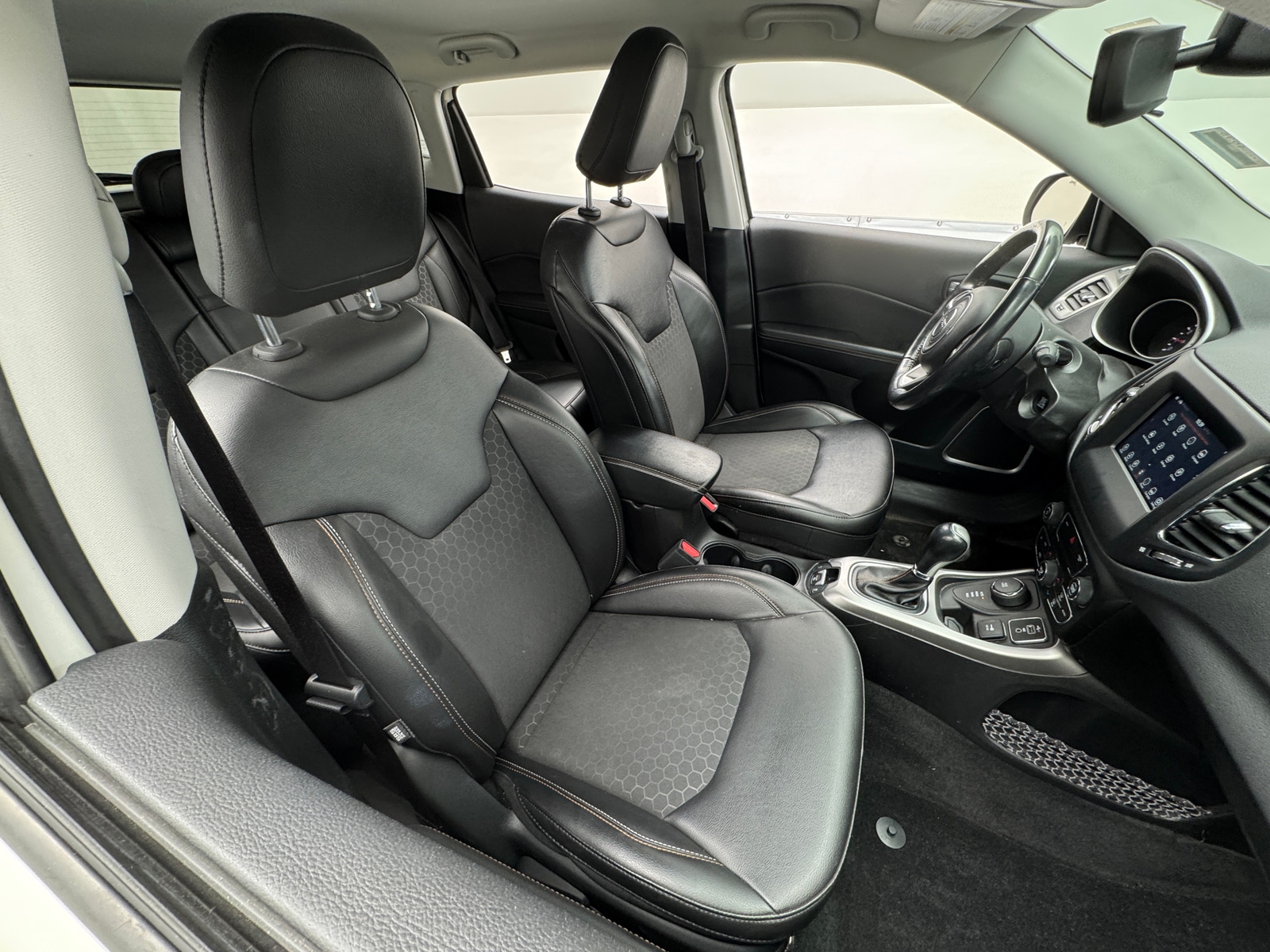 Thumbnail: 2019 Jeep Compass - 2