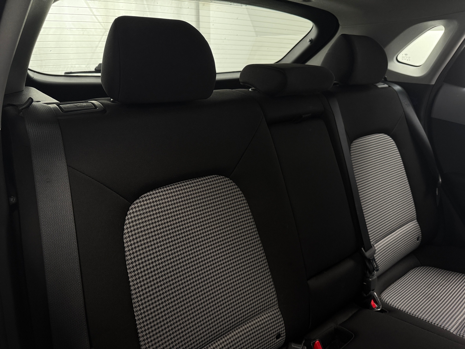 Thumbnail: 2021 Hyundai Kona - 6