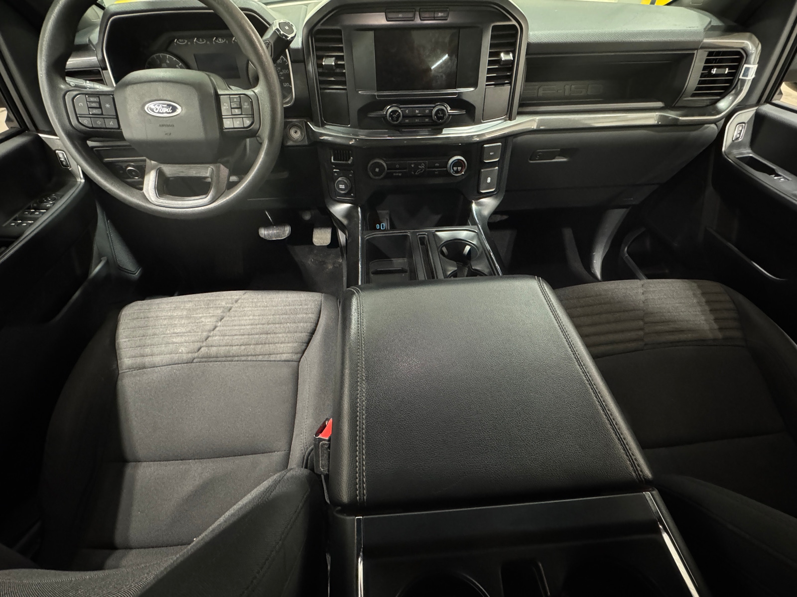 Thumbnail: 2023 Ford Econoline - 3