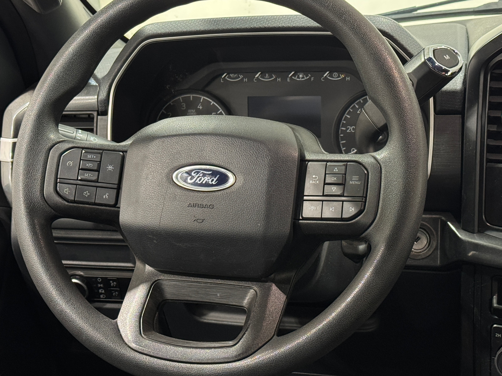 Thumbnail: 2023 Ford Econoline - 5