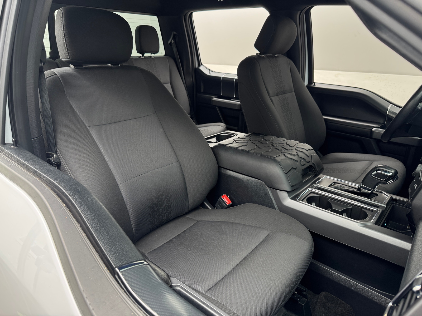 Thumbnail: 2019 Ford Econoline - 2