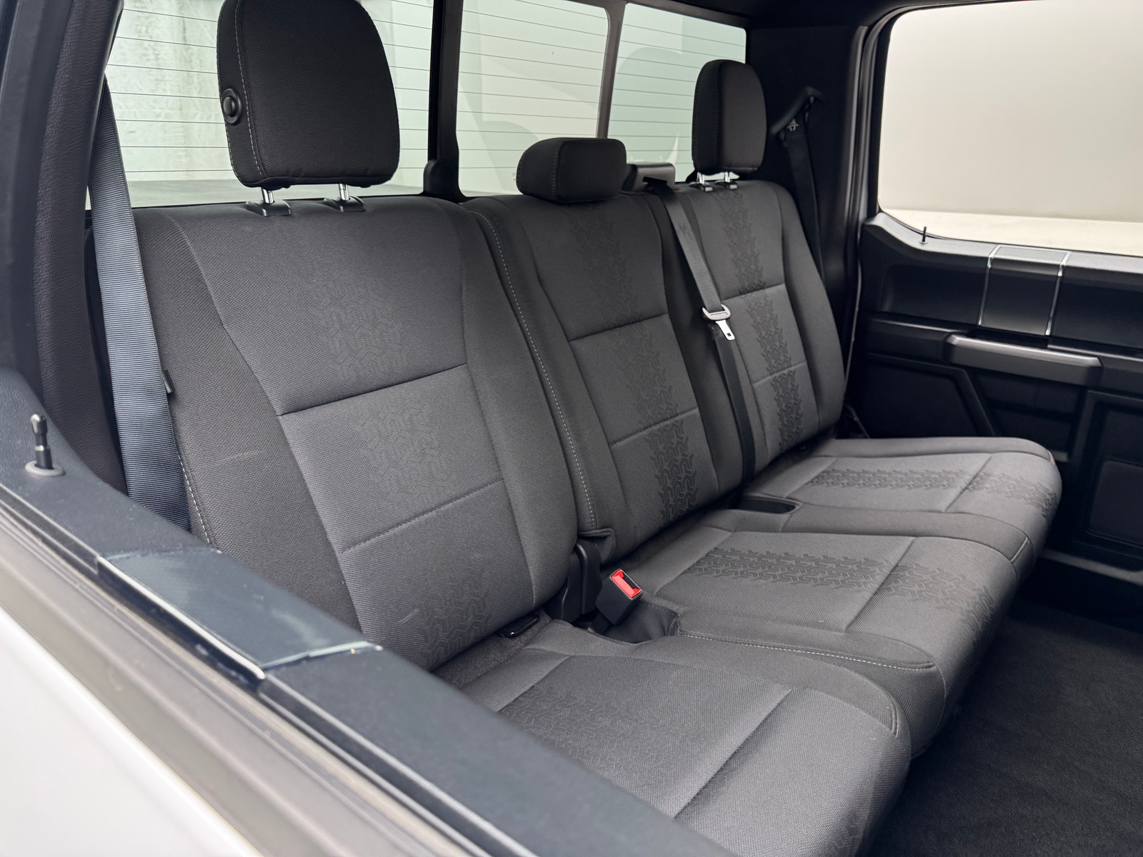 Thumbnail: 2019 Ford Econoline - 6