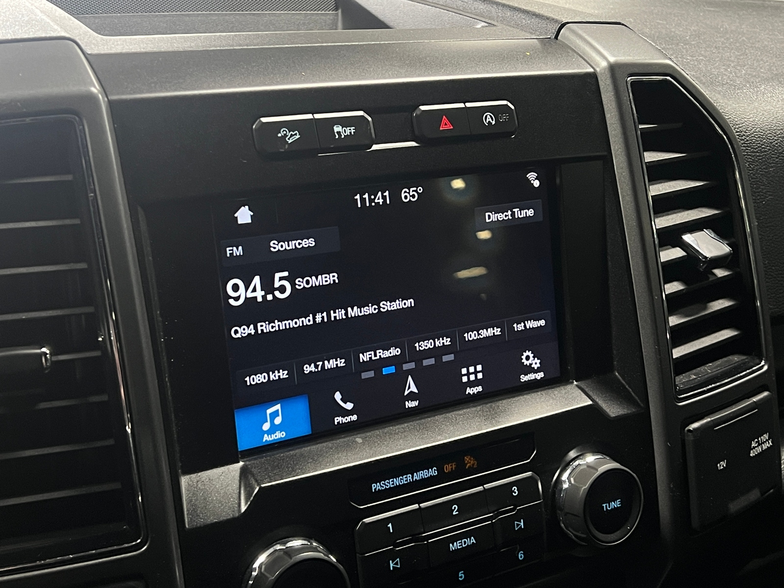 Thumbnail: 2019 Ford Econoline - 4