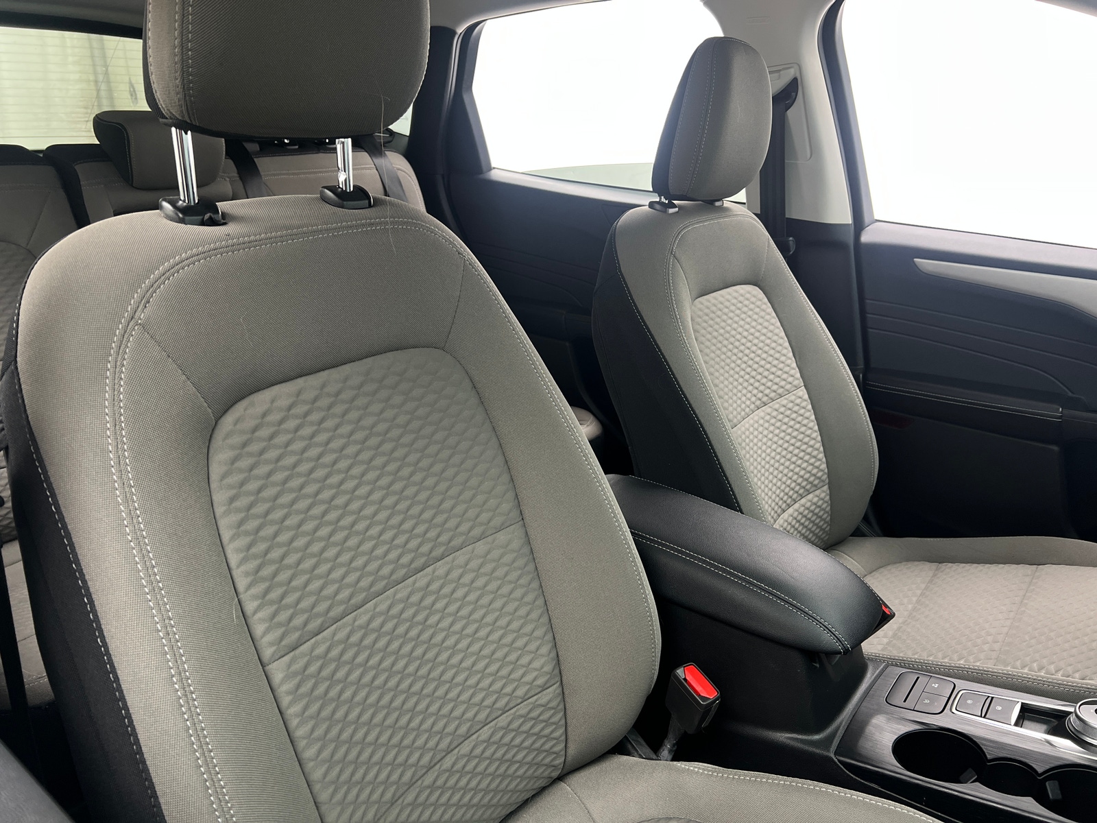 Thumbnail: 2022 Ford Escape - 2