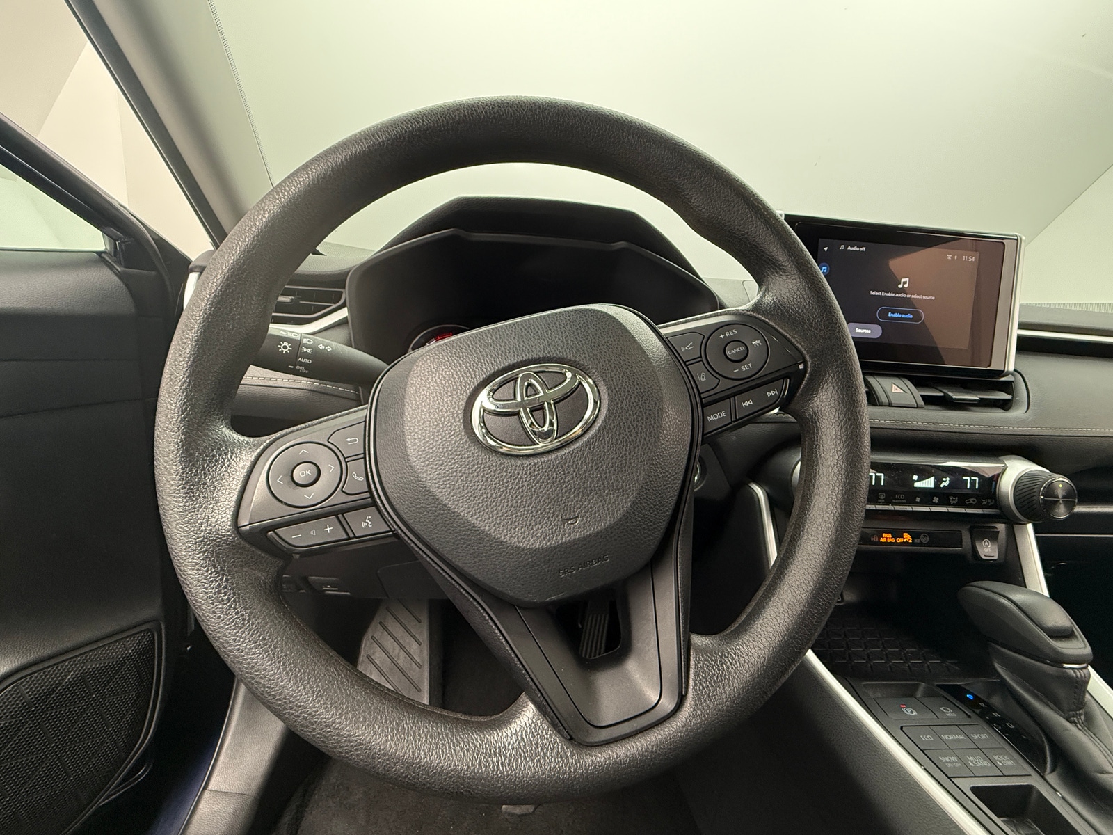 Thumbnail: 2025 Toyota RAV4 - 5