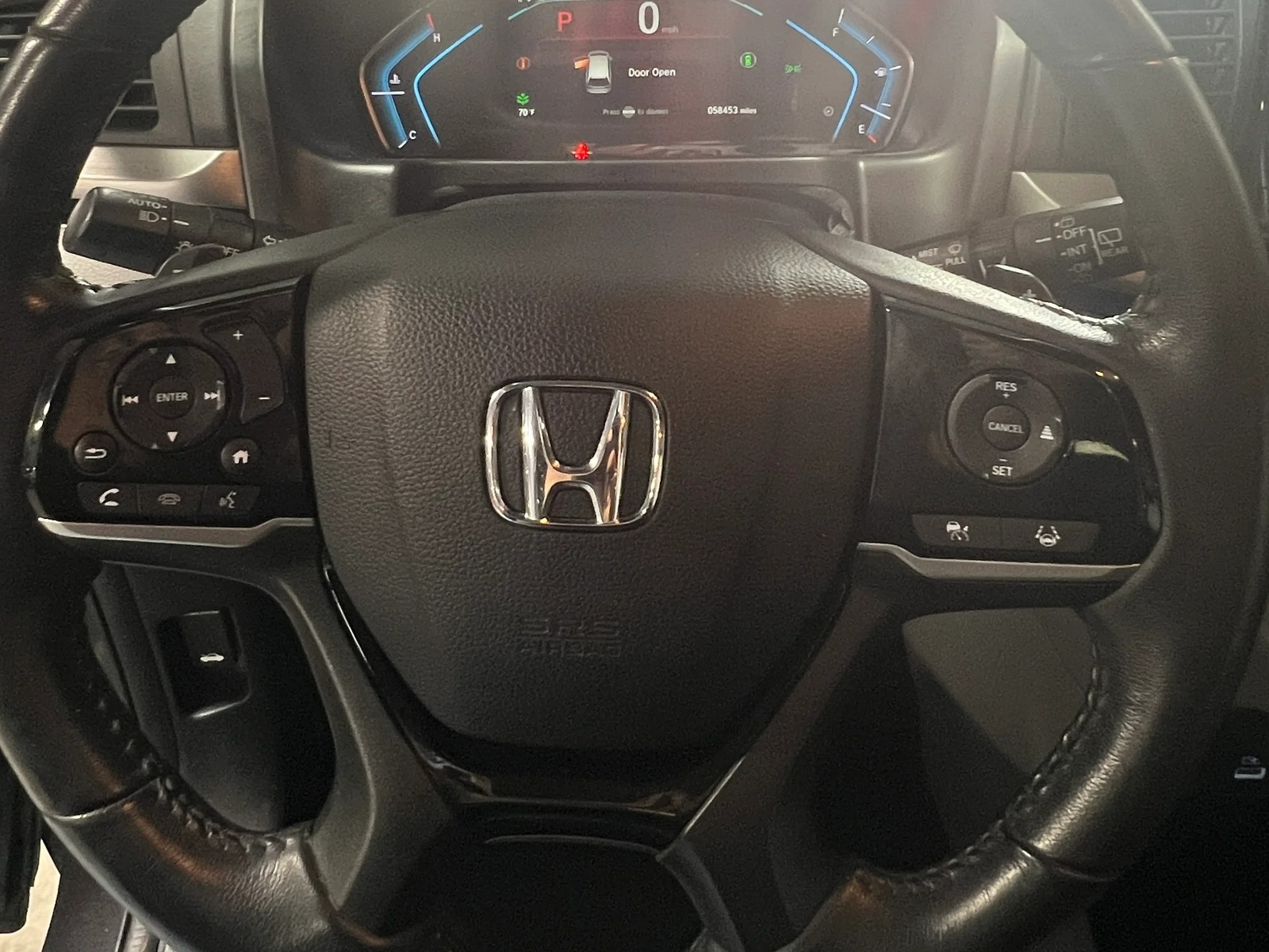 Thumbnail: 2023 Honda Odyssey - 4