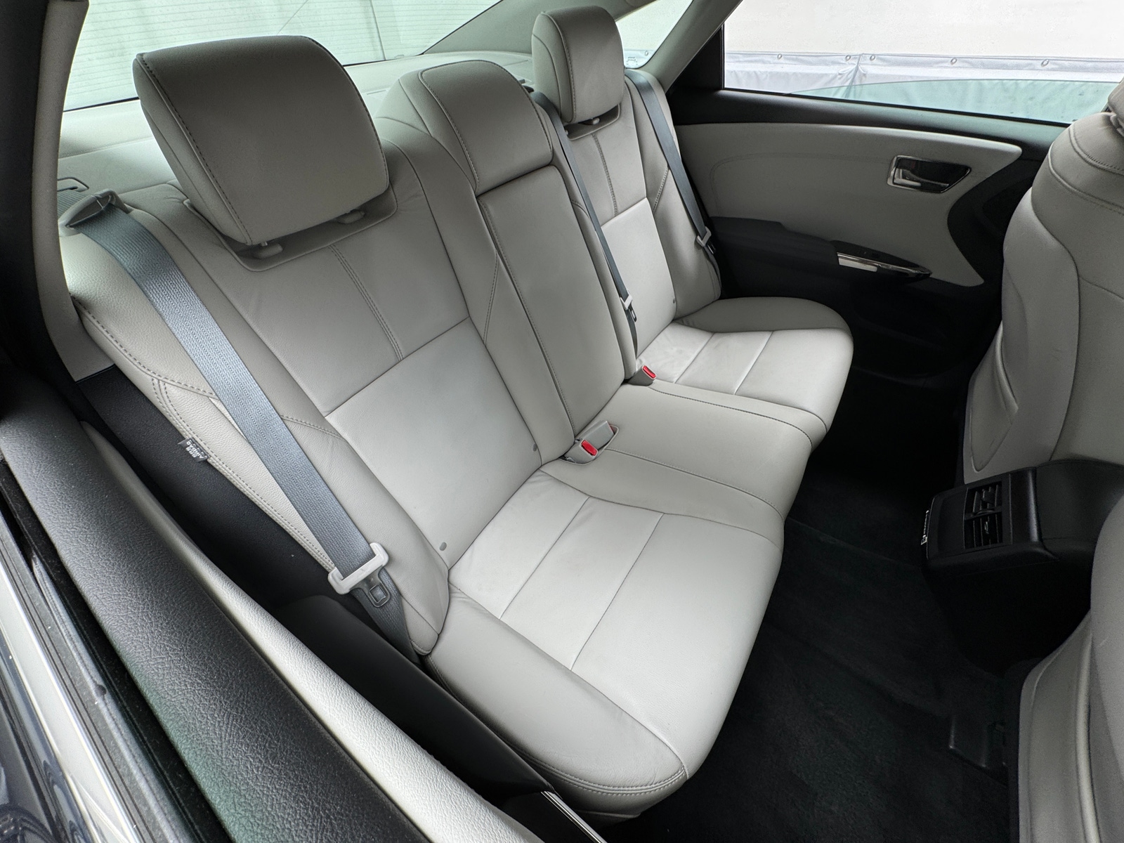 Thumbnail: 2018 Toyota Avalon - 5