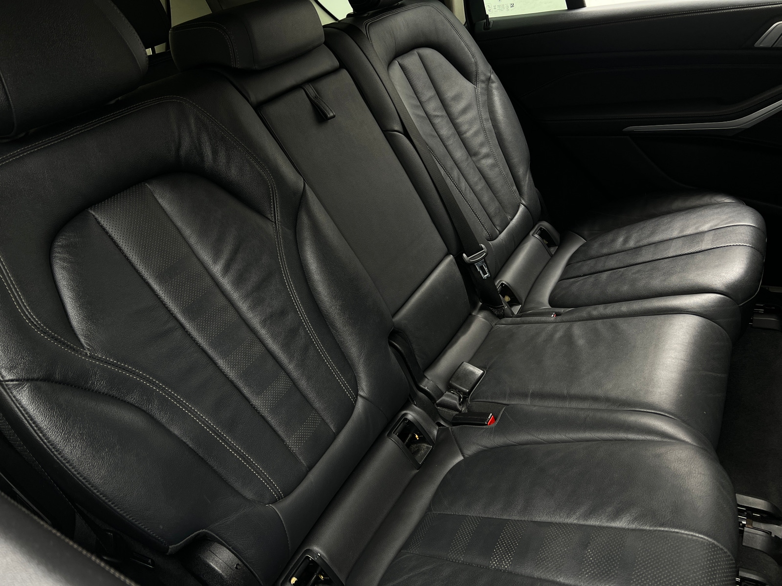 Thumbnail: 2021 BMW X7 - 5