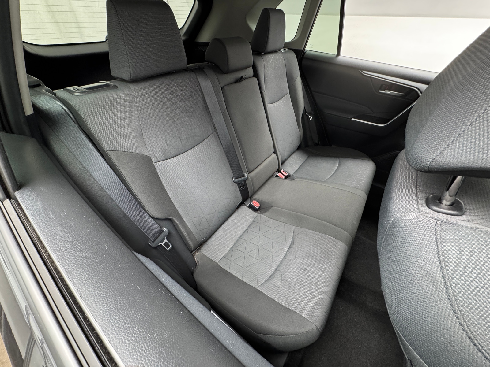 Thumbnail: 2025 Toyota RAV4 - 6