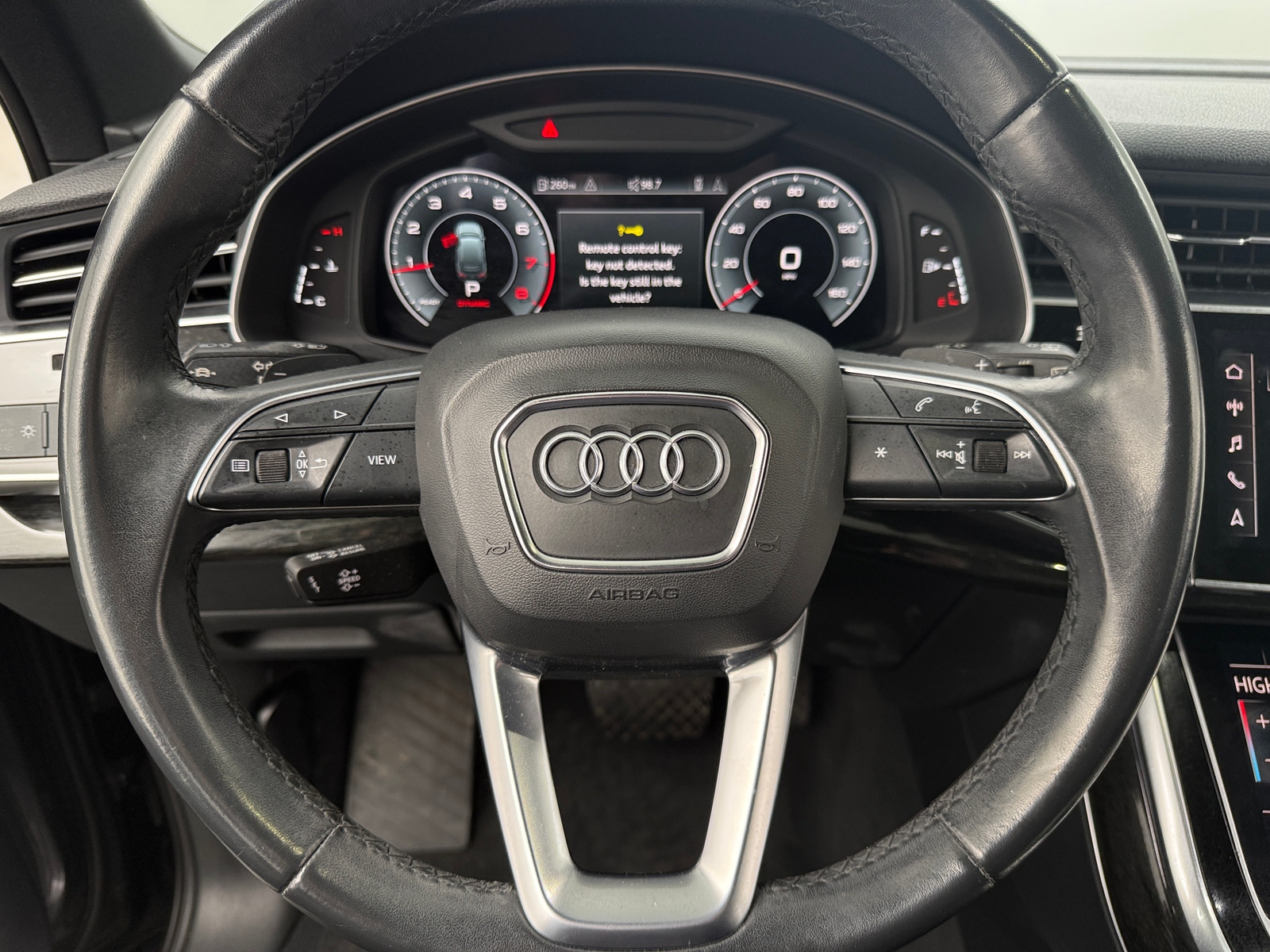 Thumbnail: 2021 Audi Q7 - 4