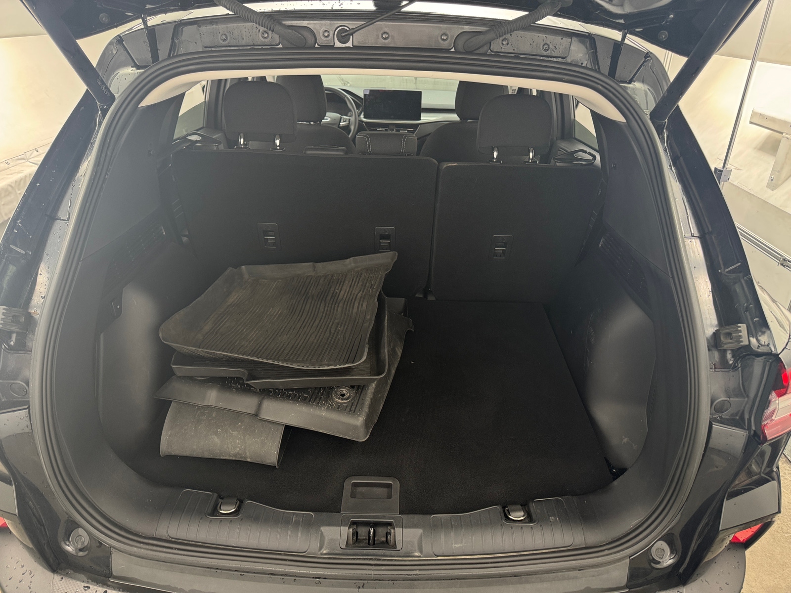 Thumbnail: 2023 Ford Escape - 7