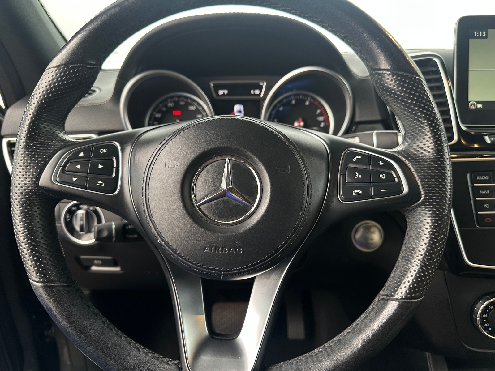 Thumbnail: 2017 Mercedes-Benz GLS - 4