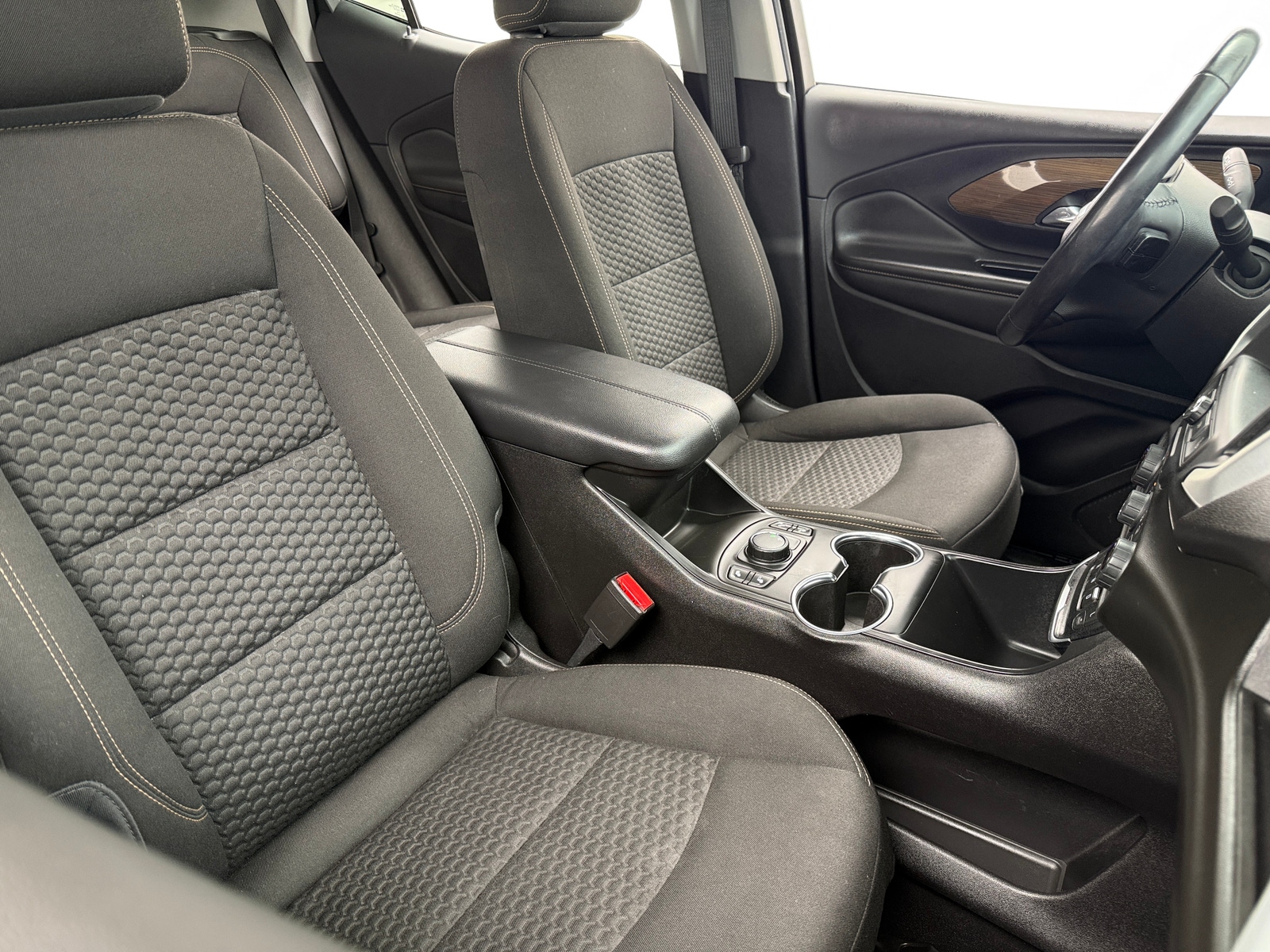 Thumbnail: 2018 GMC Terrain - 2