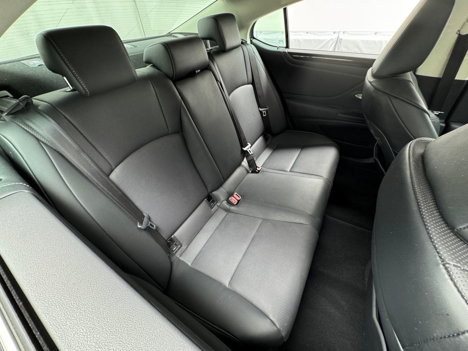 Thumbnail: 2019 Lexus ES - 5