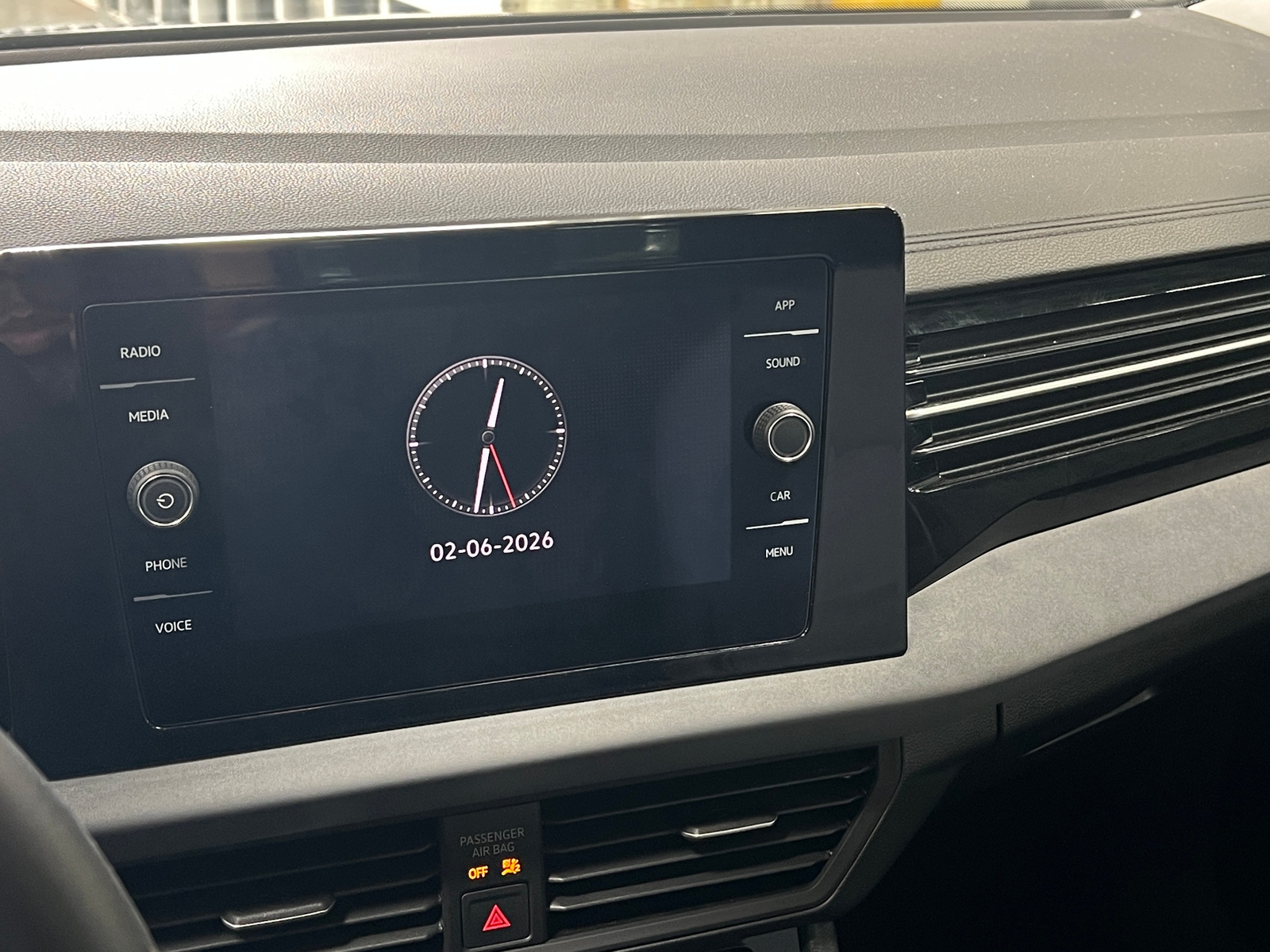 Thumbnail: 2025 Volkswagen Jetta - 3