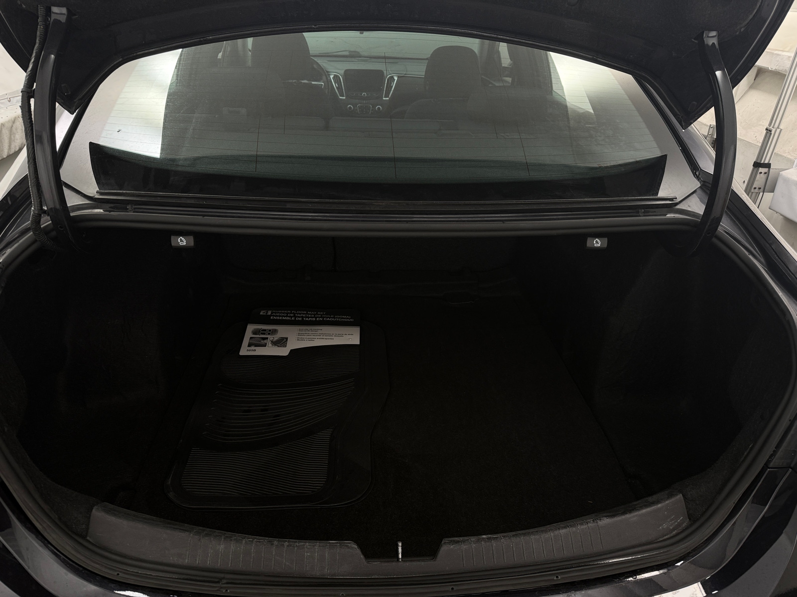 Thumbnail: 2023 Chevrolet Malibu - 7