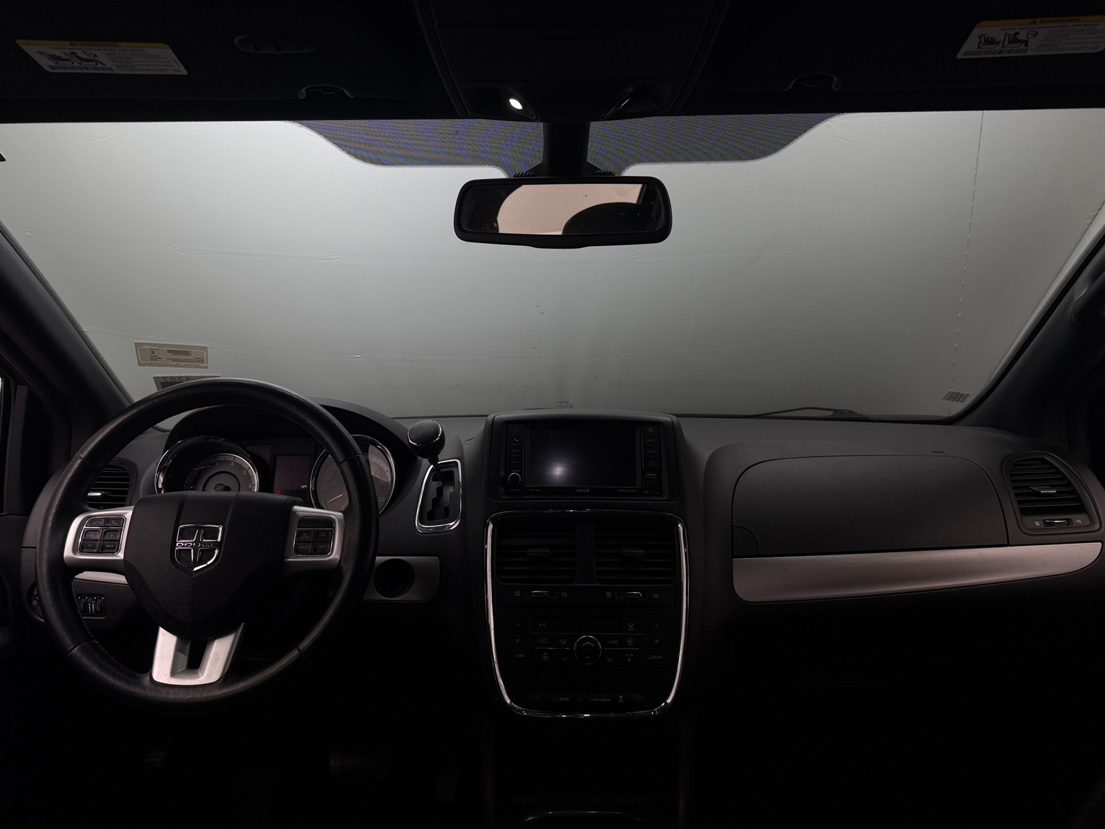 Thumbnail: 2019 Dodge Grand Caravan - 2