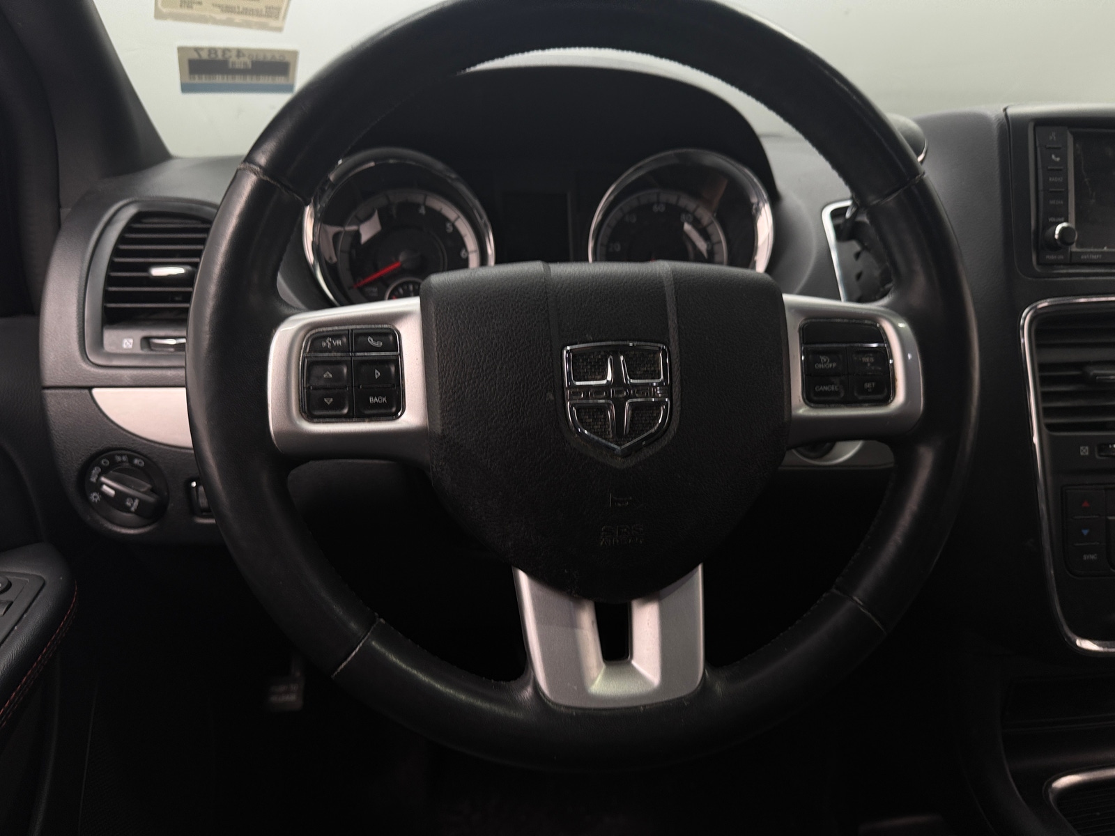 Thumbnail: 2019 Dodge Grand Caravan - 4