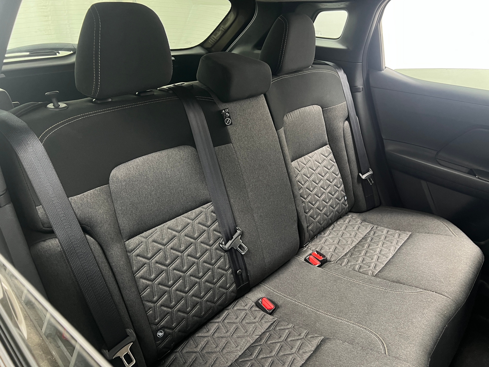 Thumbnail: 2025 Nissan Kicks - 6