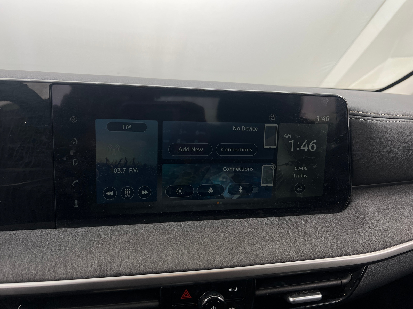 Thumbnail: 2025 Nissan Kicks - 4