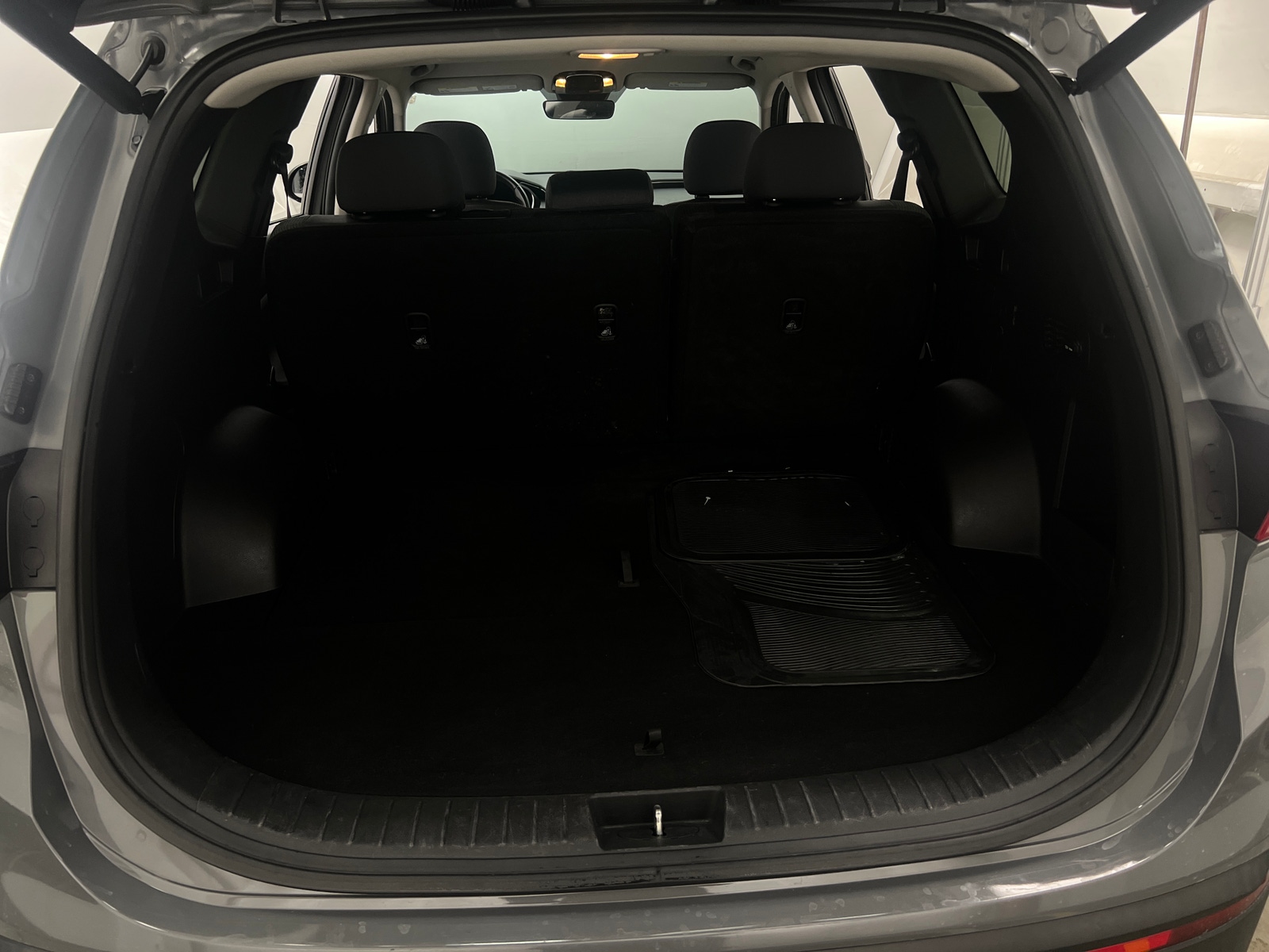 Thumbnail: 2023 Hyundai Santa Fe - 7