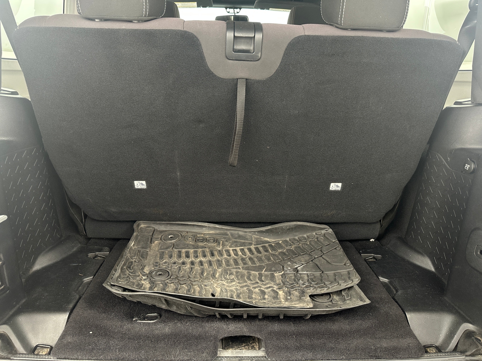 Thumbnail: 2016 Jeep Wrangler - 6