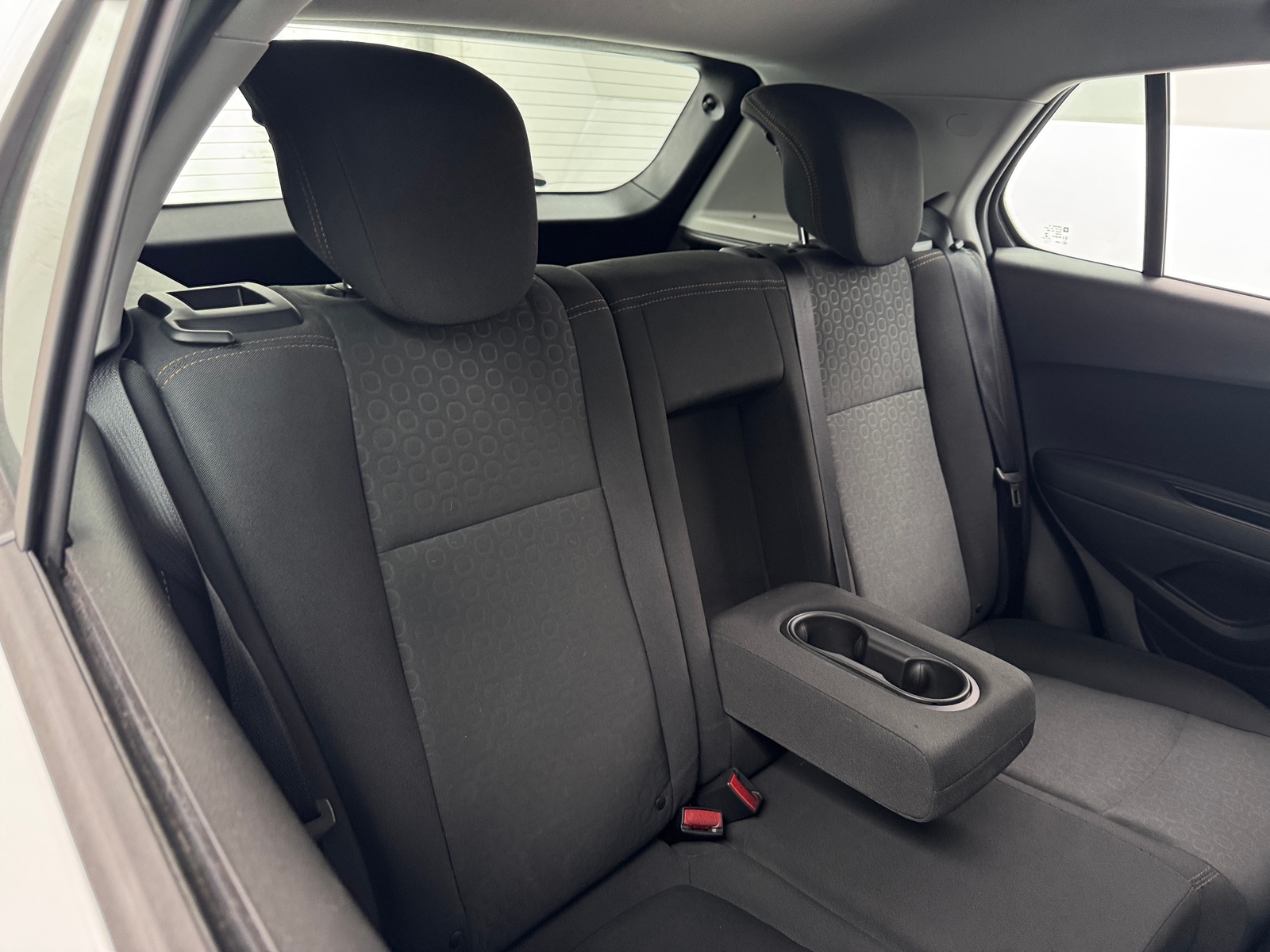 Thumbnail: 2018 Chevrolet Trax - 6