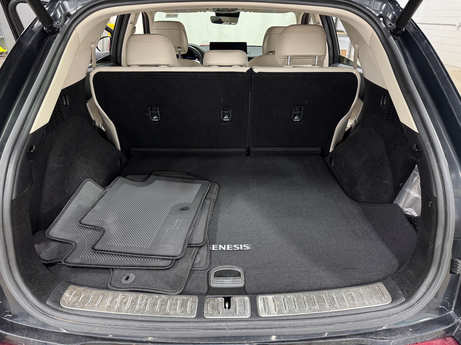 Thumbnail: 2025 Genesis GV70 - 6