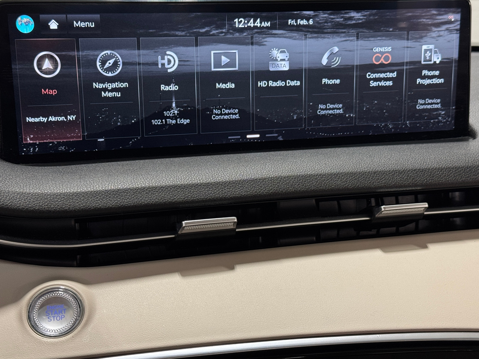 Thumbnail: 2025 Genesis GV70 - 3