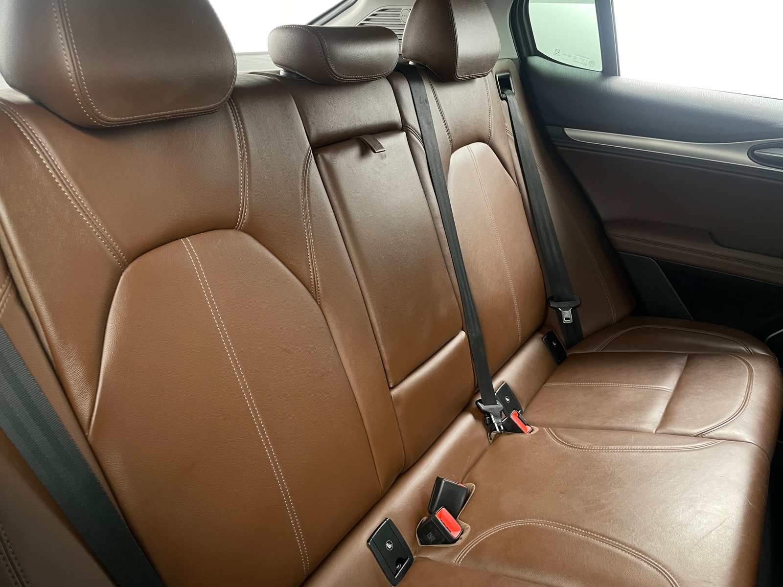 Thumbnail: 2019 Alfa Romeo Stelvio - 5