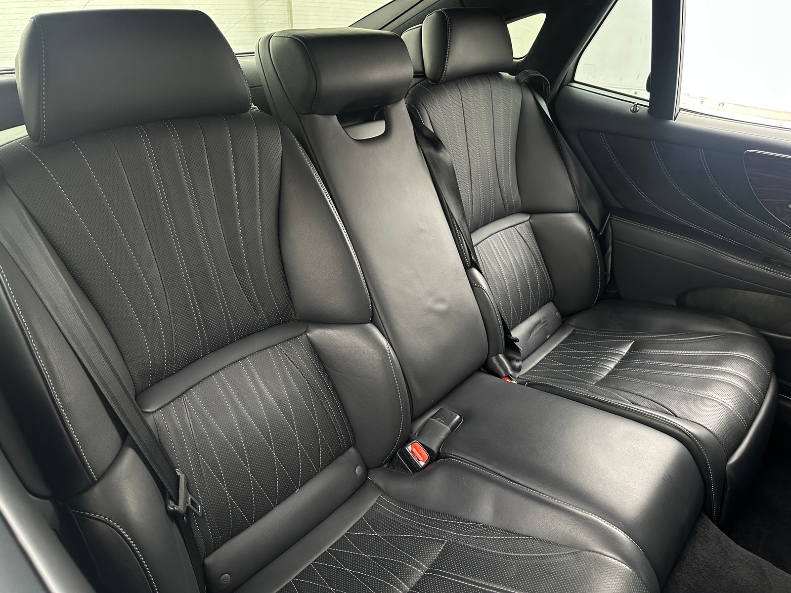 Thumbnail: 2018 Lexus LS - 5